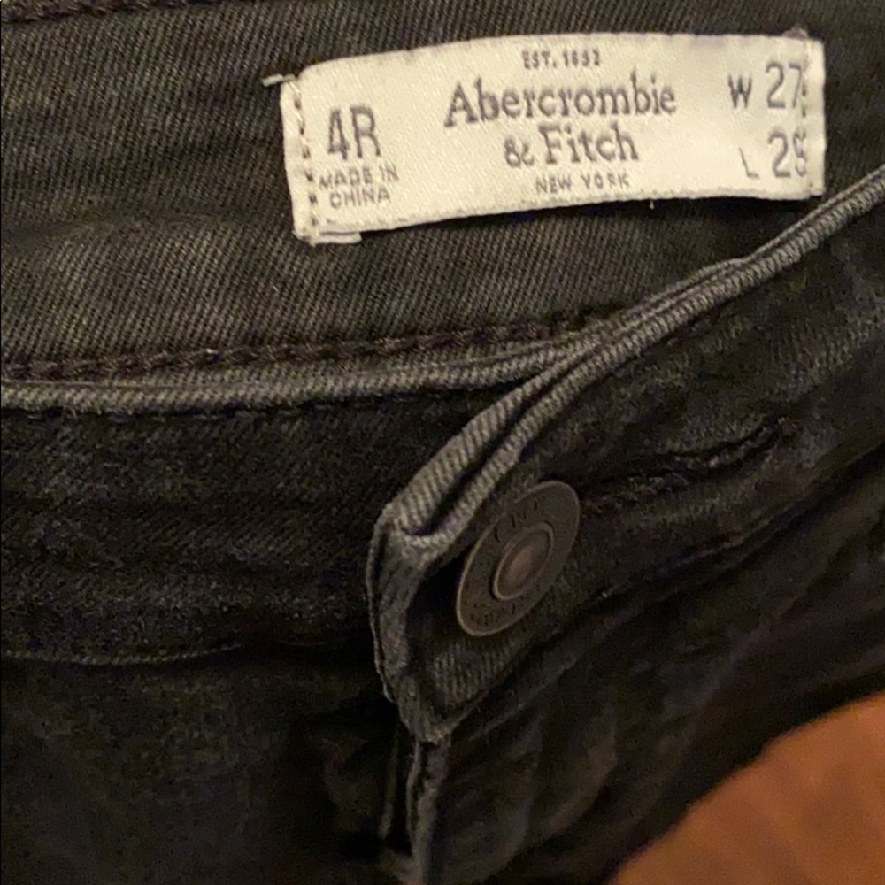 Abercrombie & Fitch black skinny jeans size 4R